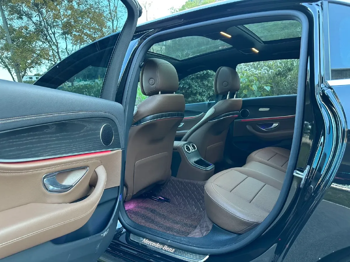 2021 Mercedes-Benz E Class 2.0T 258HP L4 9AT,autocango,china used car exporter,china ev exporter,chinese used car exporter,chinese used ev exporter