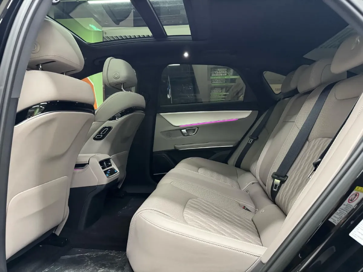 2025 BYD Han 1.5T 156HP L4 E-CVT PHEV,autocango,china used car exporter,china ev exporter,chinese used car exporter,chinese used ev exporter