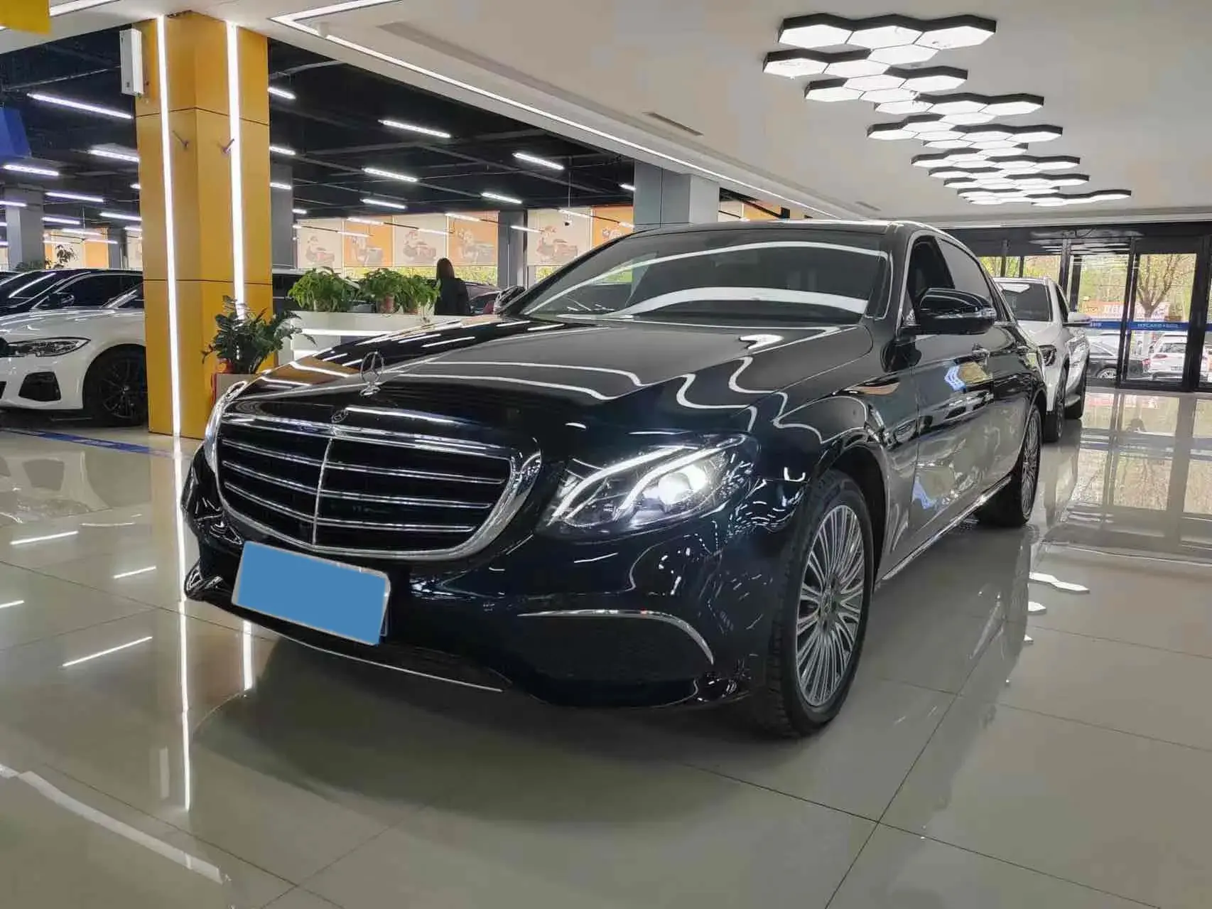2020 MERCEDES-BENZ E view 1