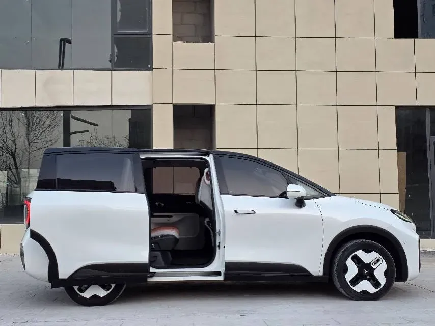 2023 ARCFOX KAOLA BEV 58.8KWH,autocango,china used car exporter,china ev exporter,chinese used car exporter,chinese used ev exporter