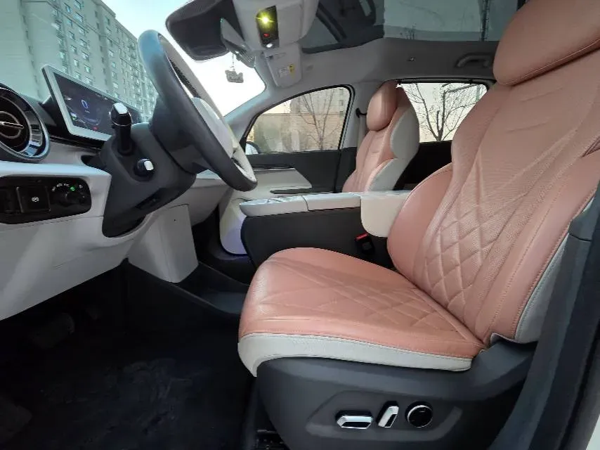 2023 ARCFOX KAOLA BEV 58.8KWH,autocango,china used car exporter,china ev exporter,chinese used car exporter,chinese used ev exporter