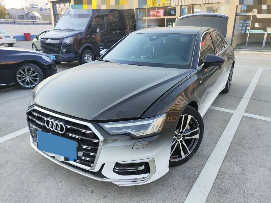 2023 AUDI A6L view 1