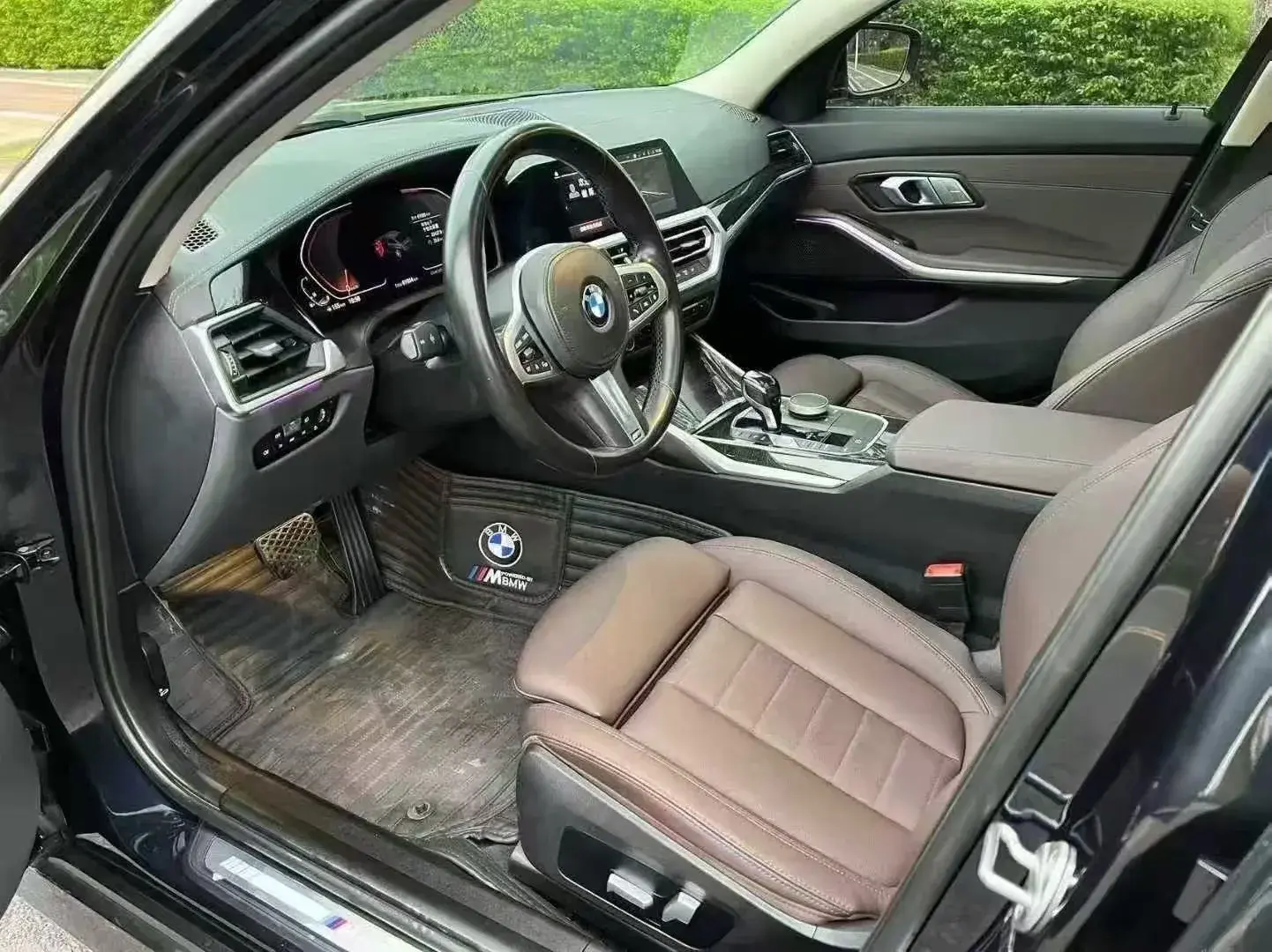 2021 BMW 3 thumbnail 4