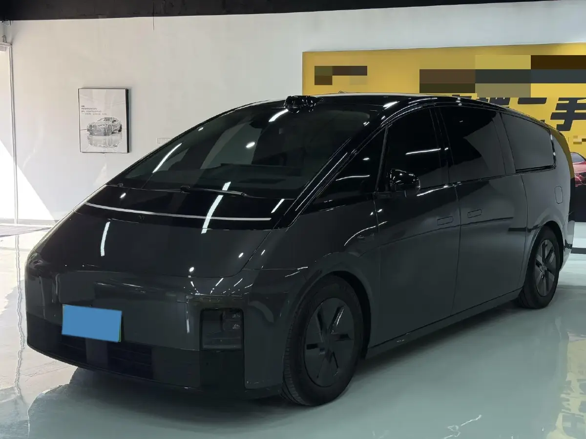 2024 Li MEGA BEV 102.7KWH