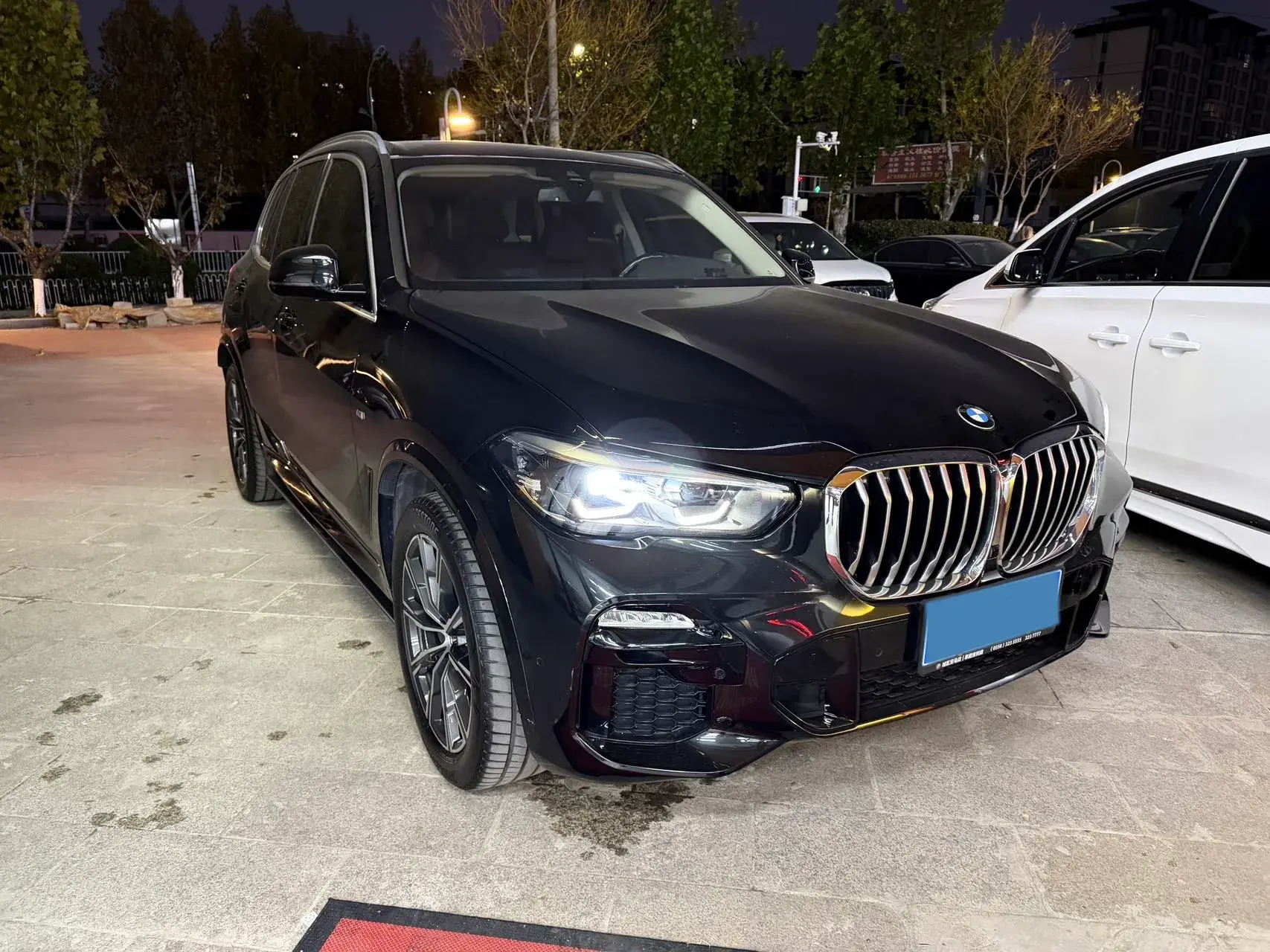 2021 BMW X5 thumbnail 2