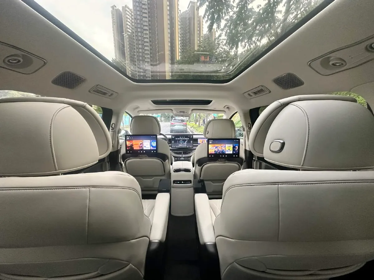 2025 Denza D9 1.5T 156HP L4 E-CVT PHEV 40KWH,autocango,china used car exporter,china ev exporter,chinese used car exporter,chinese used ev exporter