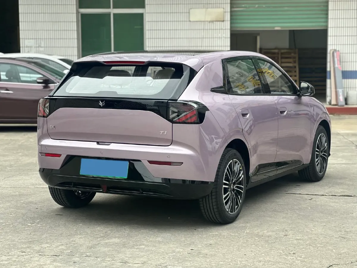 2025 ARCFOX T1 BEV,autocango,china used car exporter,china ev exporter,chinese used car exporter,chinese used ev exporter