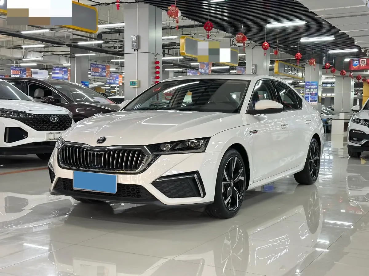 2022 Skoda Octavia 1.4T 150HP L4 7DCT