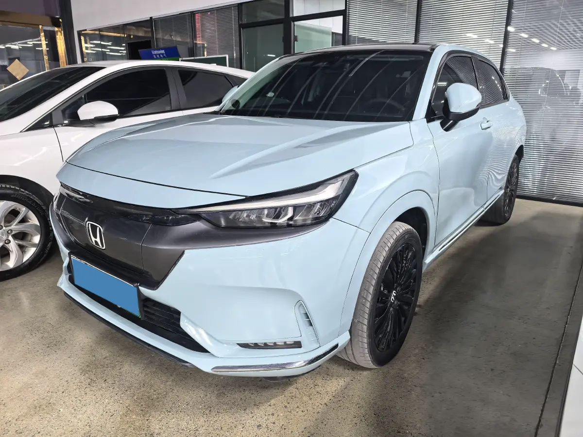 2022 ARCFOX αS BEV 74.5KWH