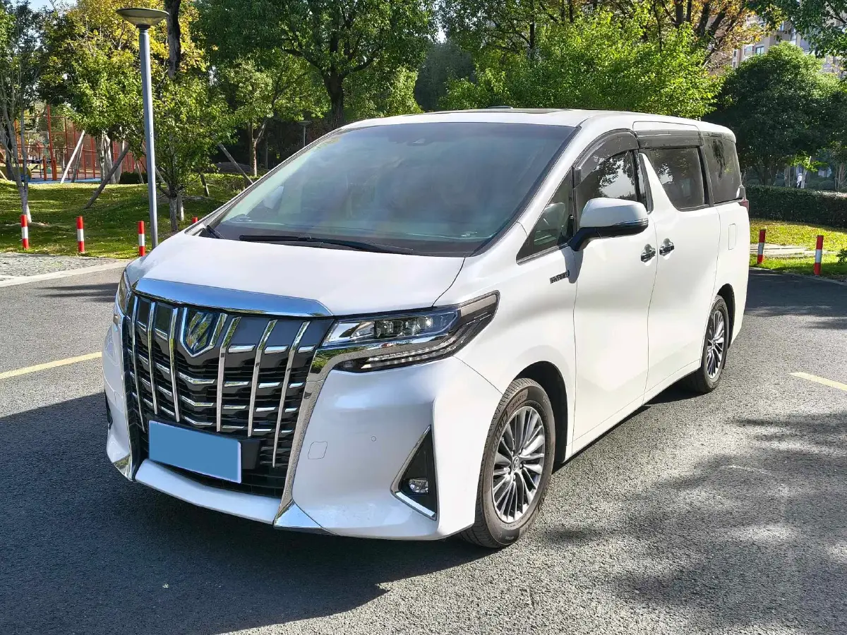 2021 Toyota Alphard 2.5L 117HP L4 E-CVT Hybrid