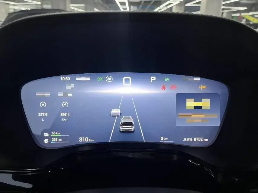 2025 BYD TANG thumbnail 2