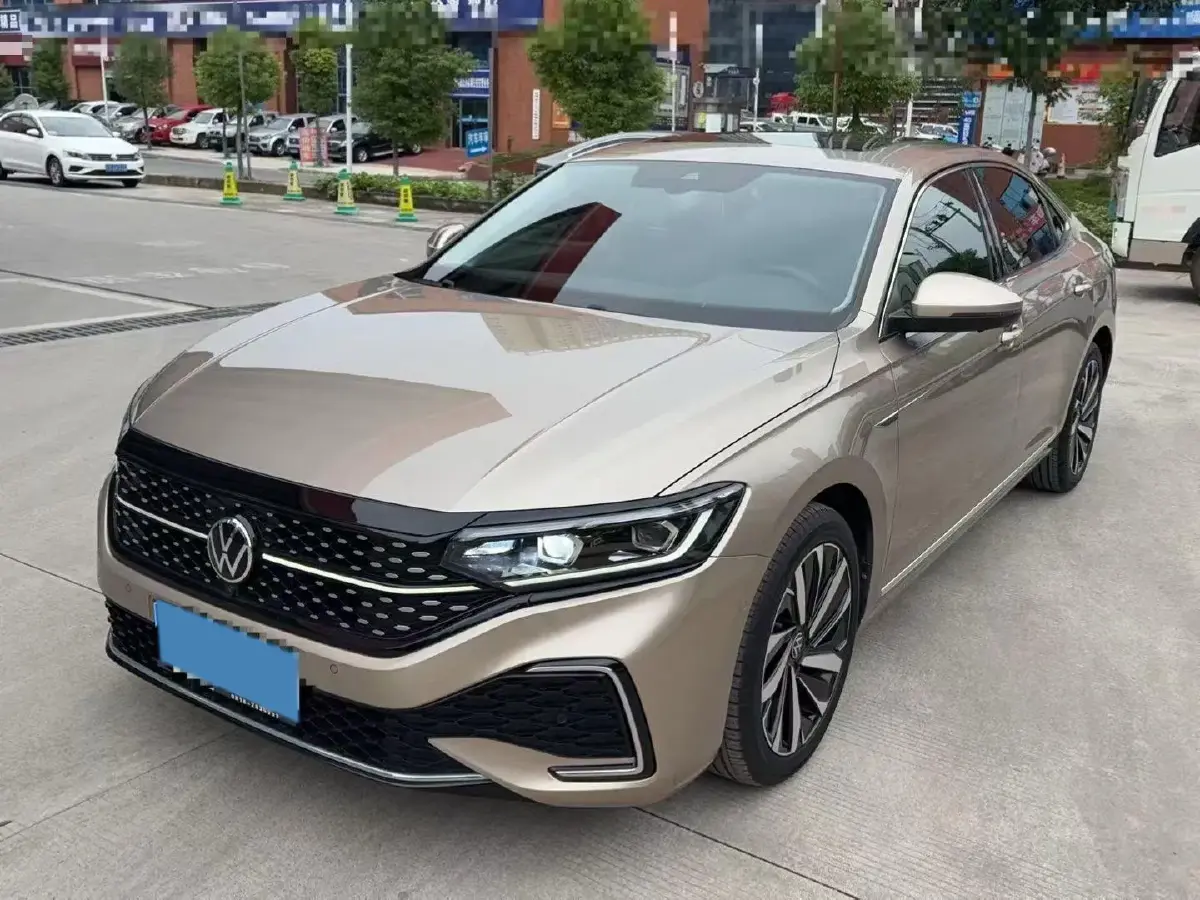 2021 Volkswagen Passat 2.0T 186HP L4 7DCT
