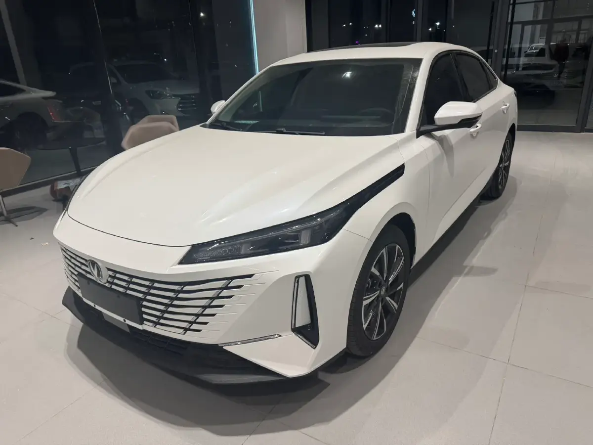 2025 ChangAn Eado 1.5T 192HP L4 7DCT