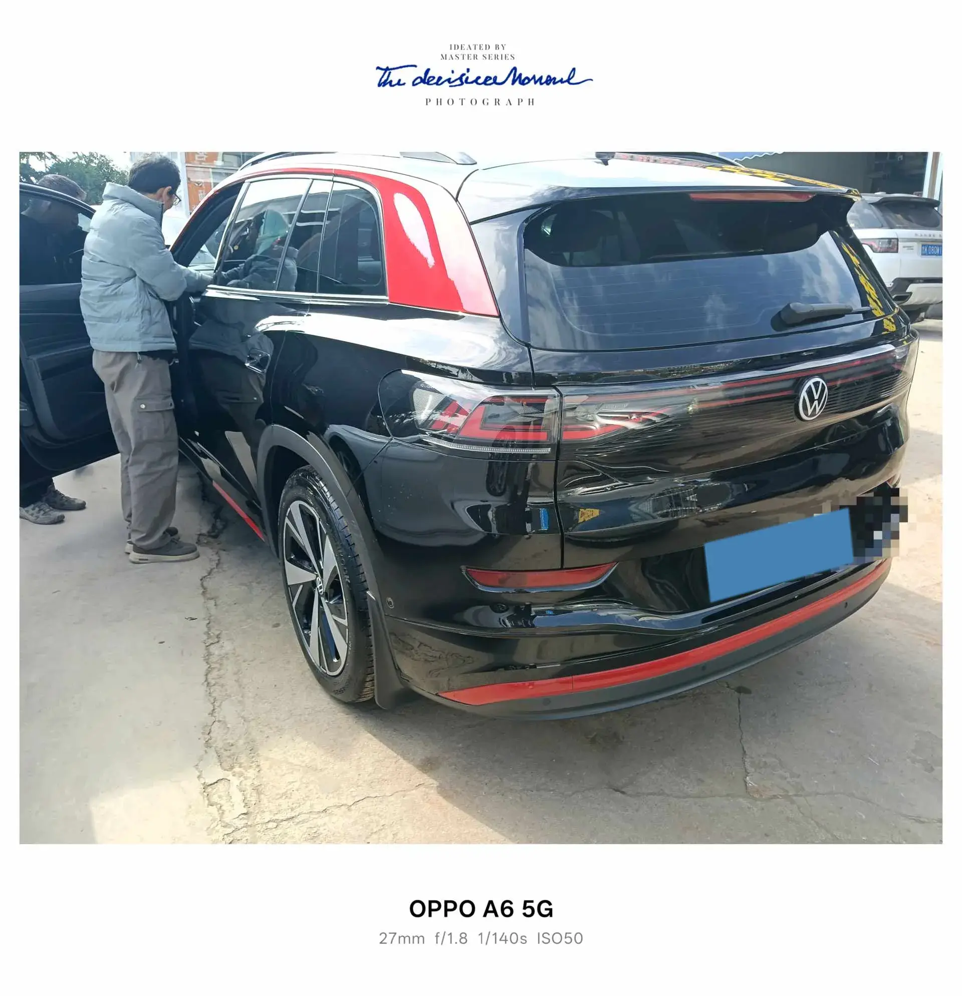 2023 VOLKSWAGEN ID.6 thumbnail 3