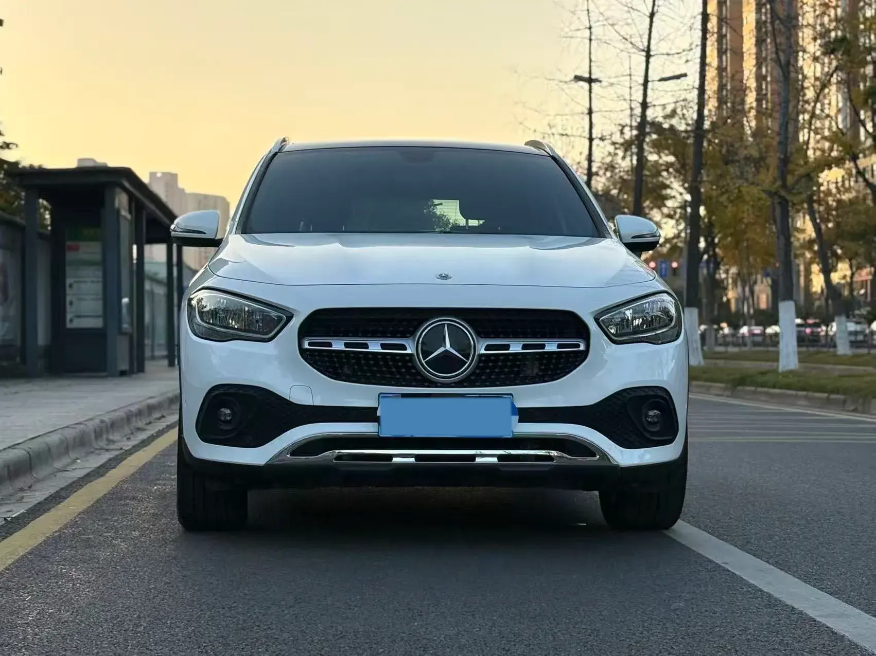 2022 MERCEDES-BENZ GLA thumbnail 2