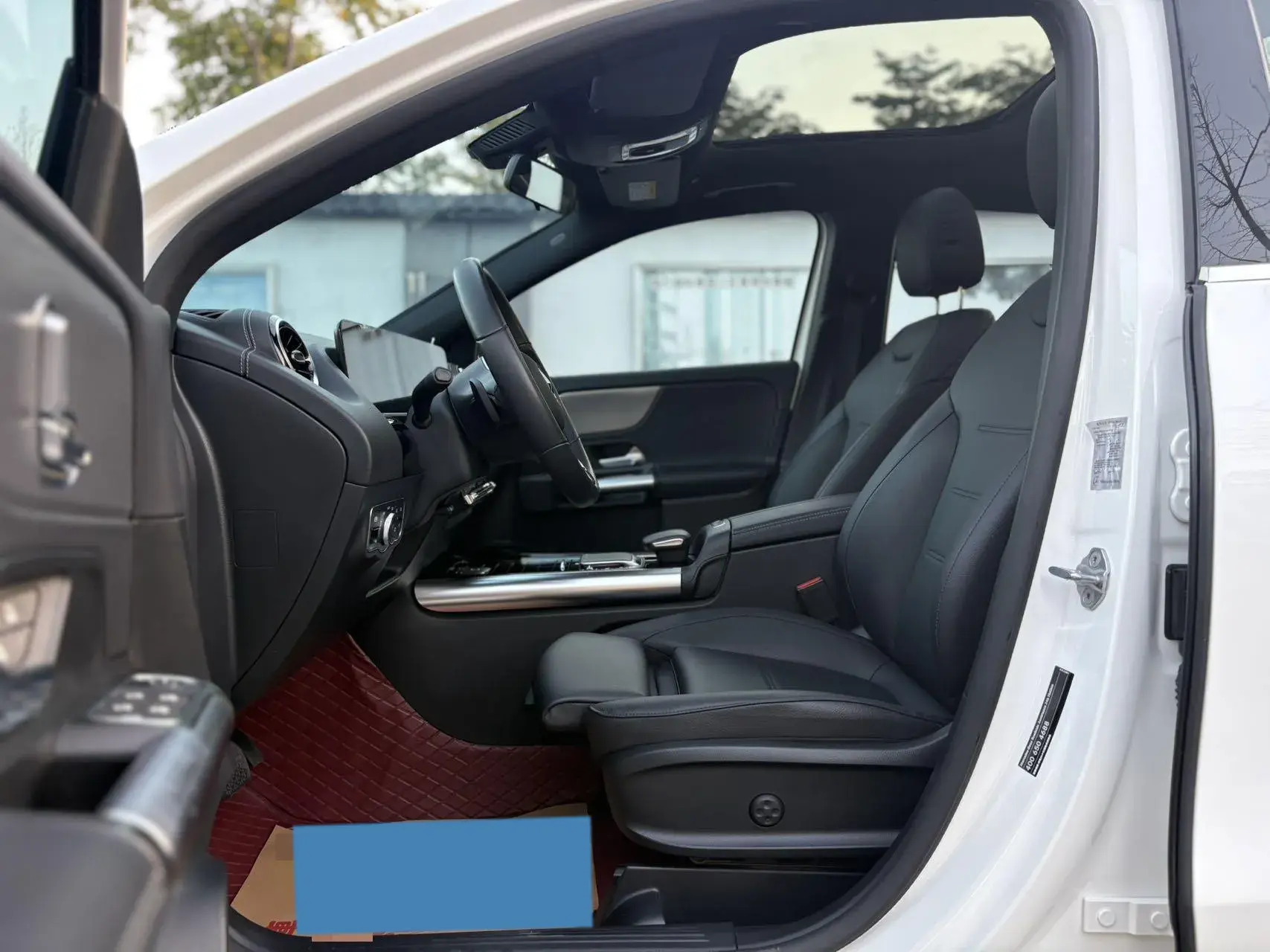 2022 MERCEDES-BENZ GLA thumbnail 4