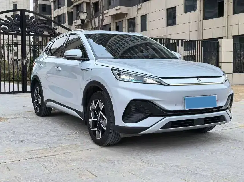 2022 BYD YUAN thumbnail 3