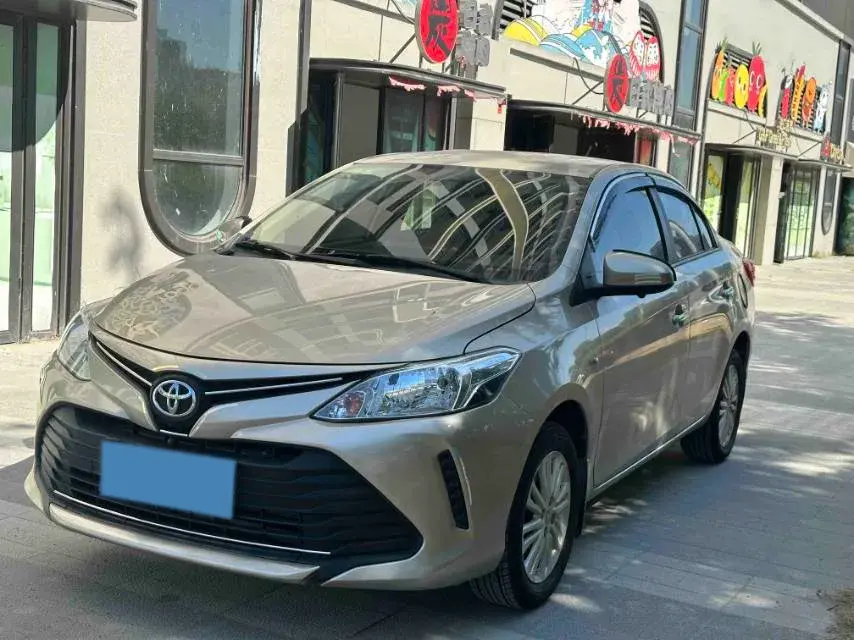 2017 TOYOTA VIOS view 1