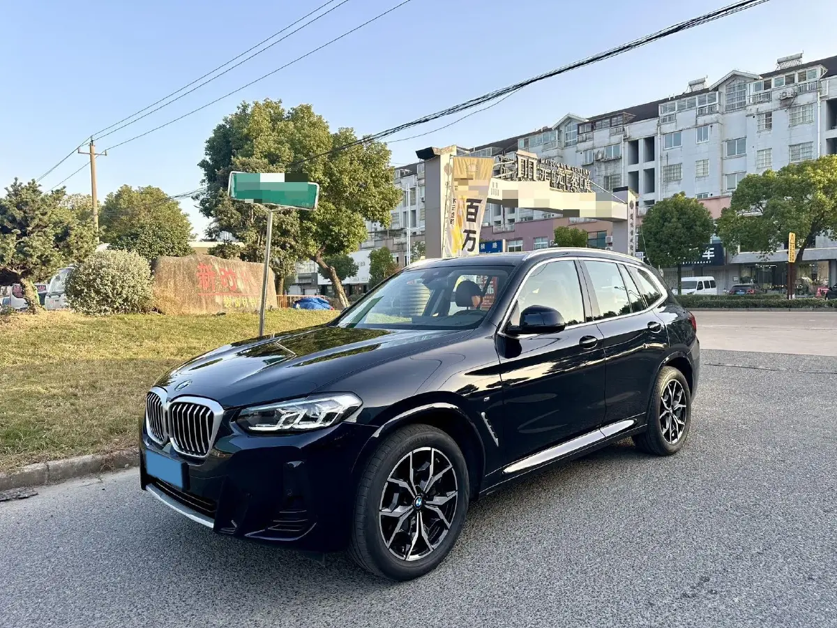 2022 BMW X3 2.0T 184HP L4 8AT
