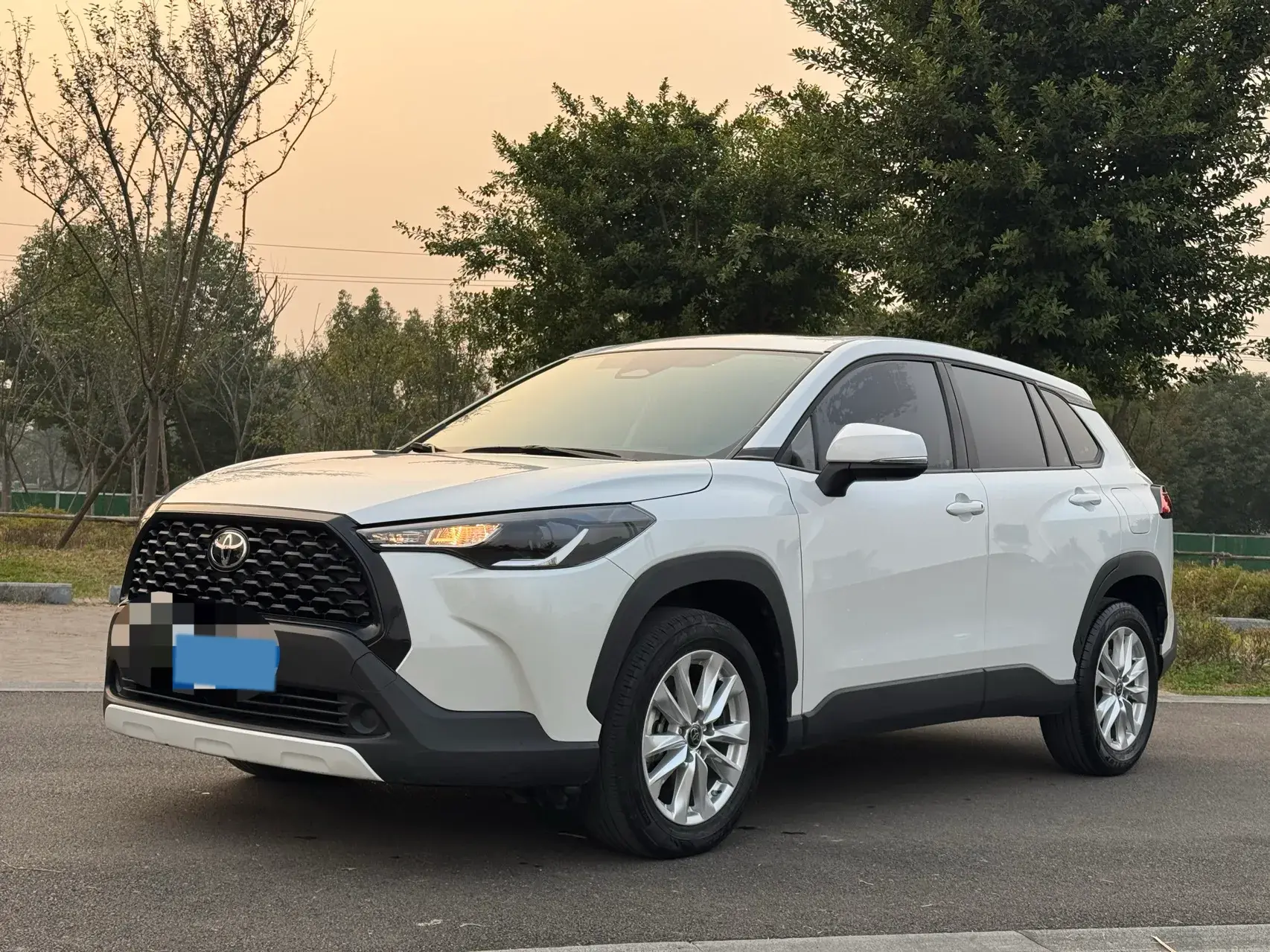 2023 TOYOTA COROLLA view 1