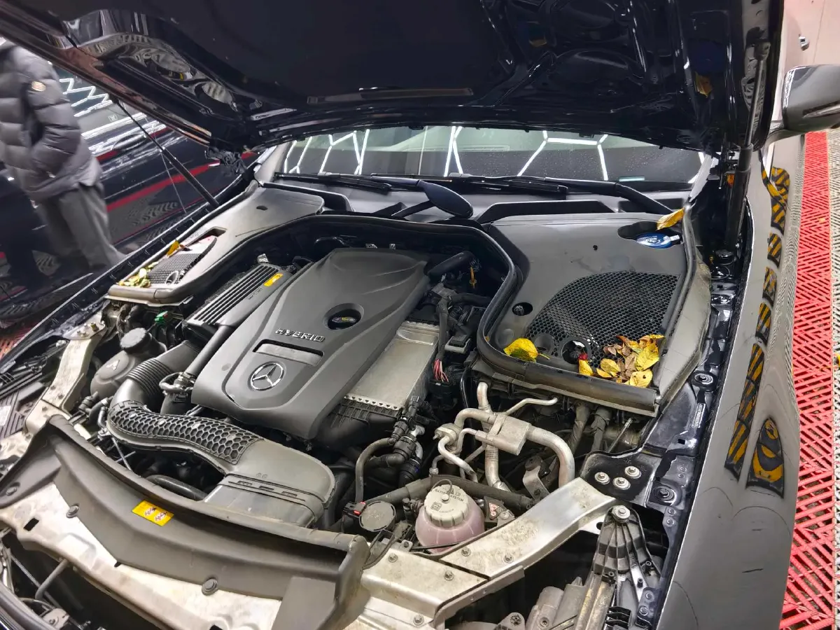 2022 Mercedes-Benz E Class 2.0T 211HP L4 9AT PHEV 25.4KWH,autocango,china used car exporter,china ev exporter,chinese used car exporter,chinese used ev exporter