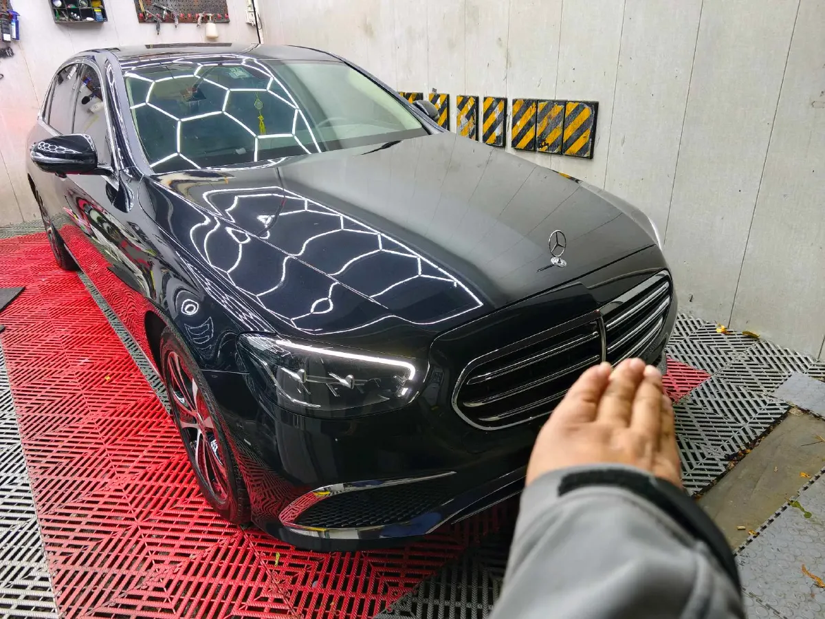 2022 Mercedes-Benz E Class 2.0T 211HP L4 9AT PHEV 25.4KWH,autocango,china used car exporter,china ev exporter,chinese used car exporter,chinese used ev exporter