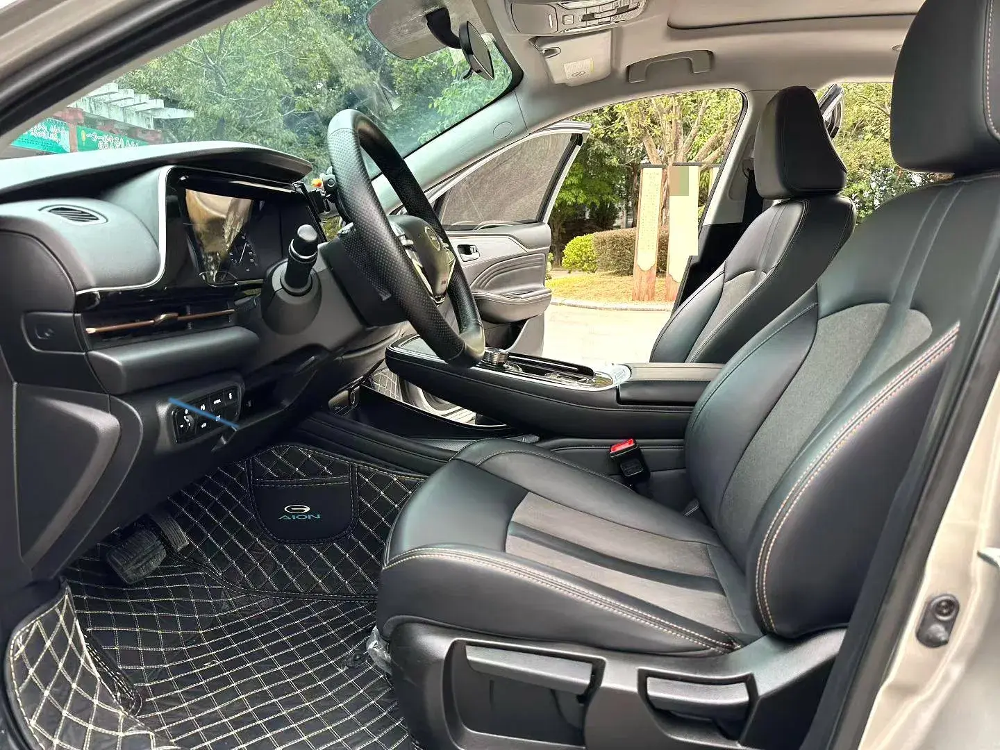 2022 AION S thumbnail 4