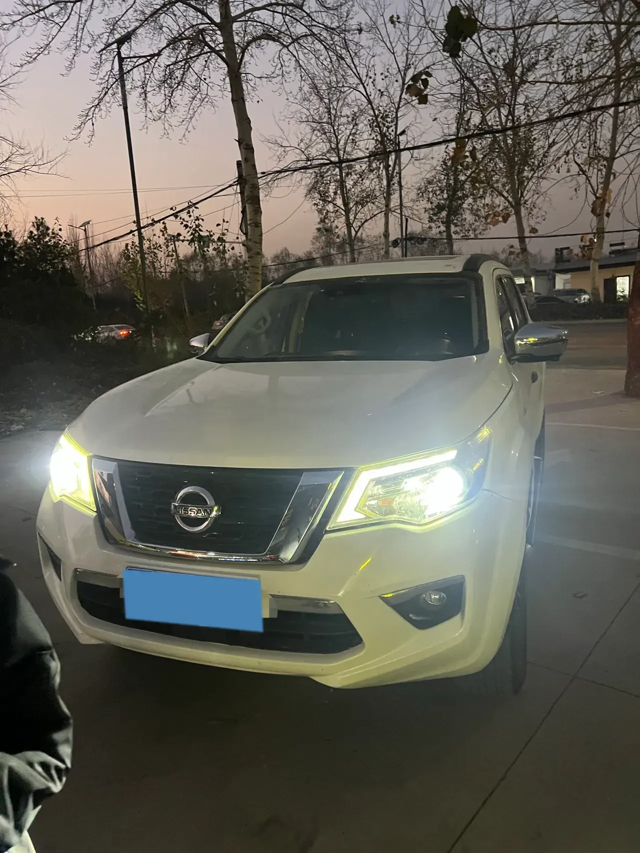 2020 NISSAN TERRA view 1