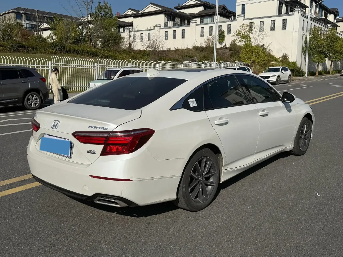 2022 Honda Inspire 1.5T 194HP L4 CVT,autocango,china used car exporter,china ev exporter,chinese used car exporter,chinese used ev exporter