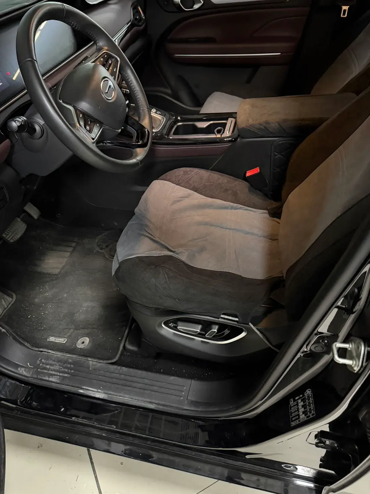 2023 GAC TRUMPCHI thumbnail 3