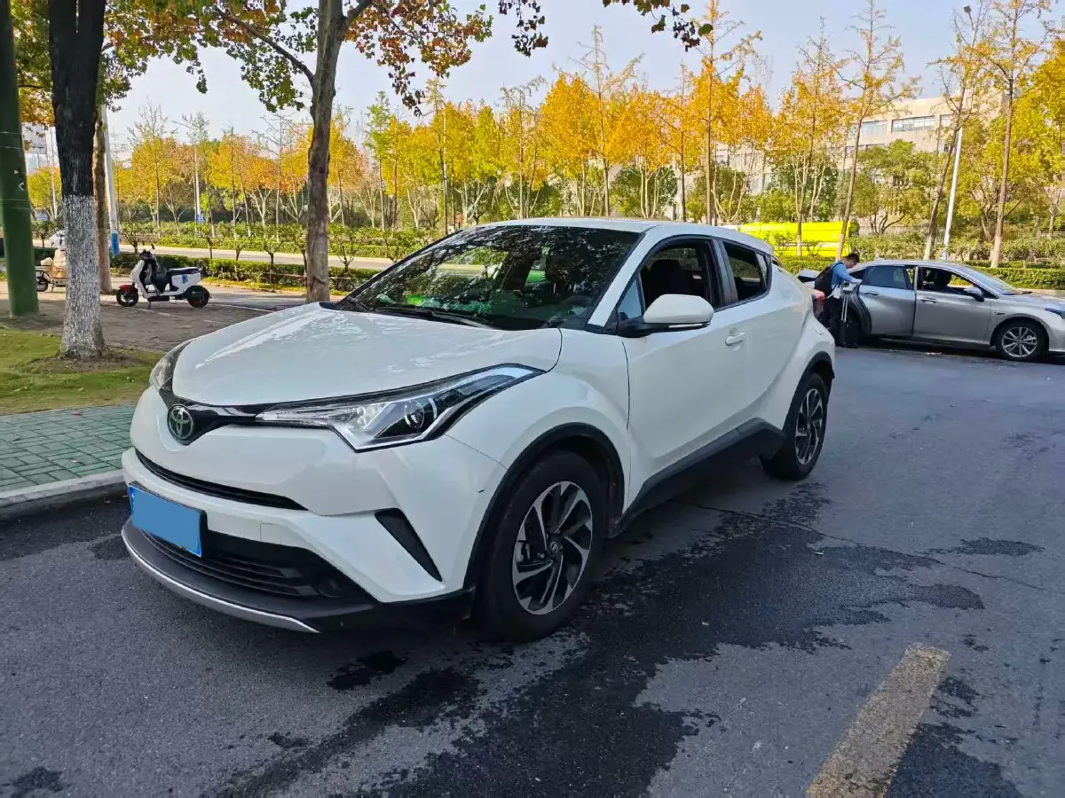 2021 Toyota Izoa 2.0L 171HP L4 CVT