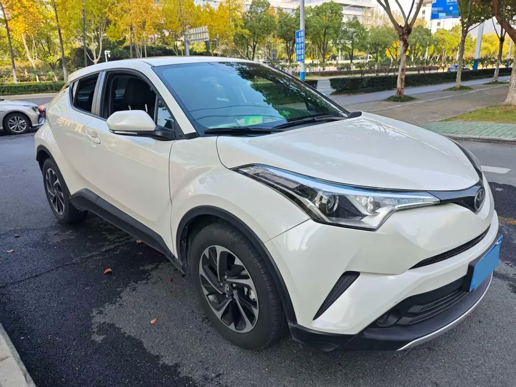 2021 TOYOTA IZOA thumbnail 2