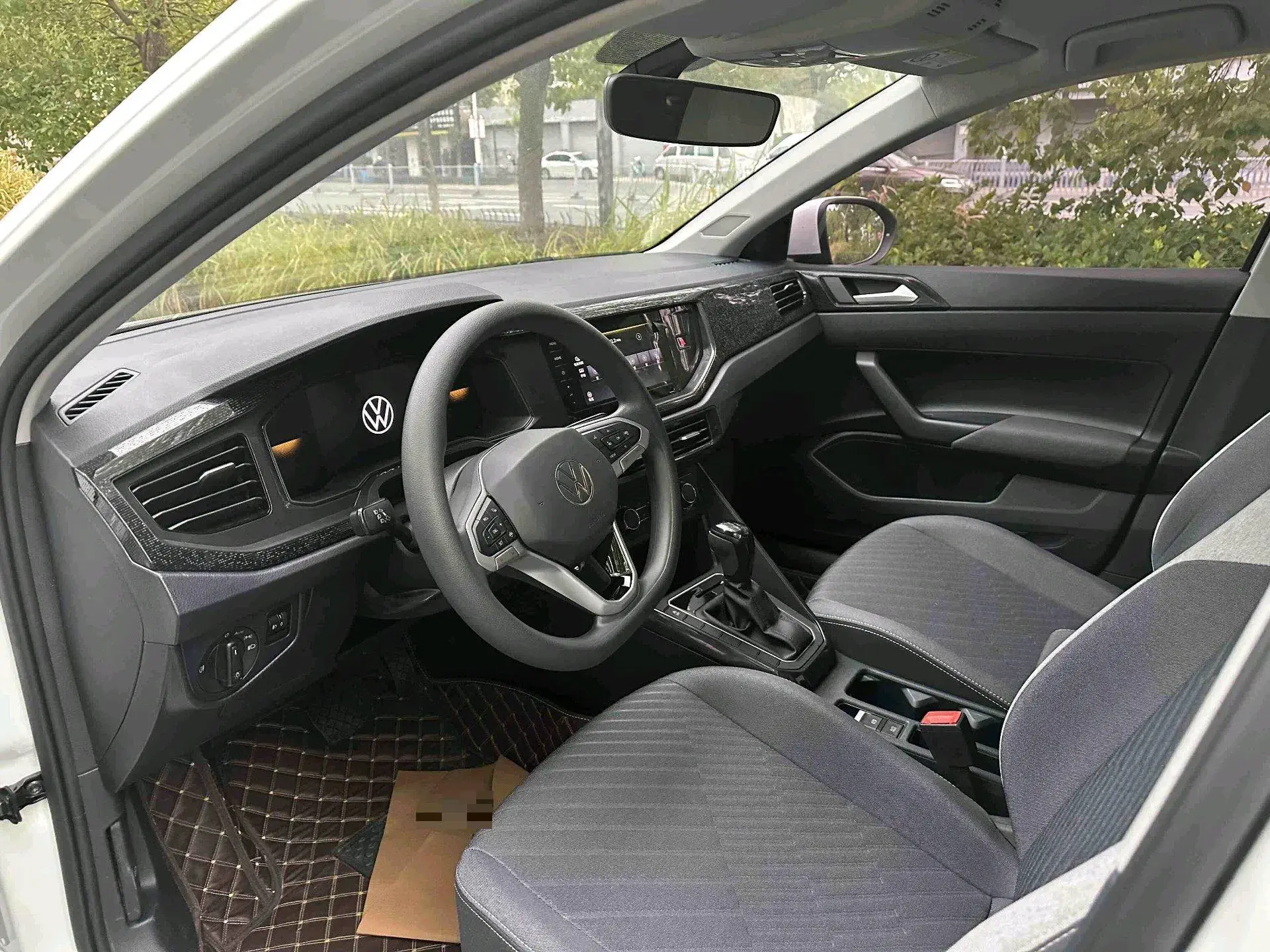 2025 VOLKSWAGEN LAVIDA thumbnail 4