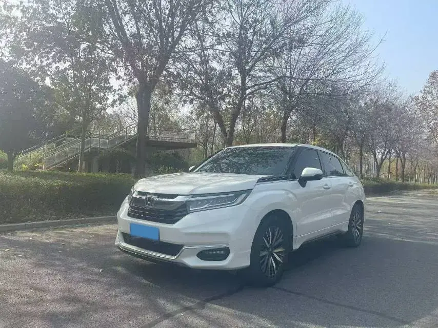 2020 Honda Avancier 2.0T 272HP L4 9AT