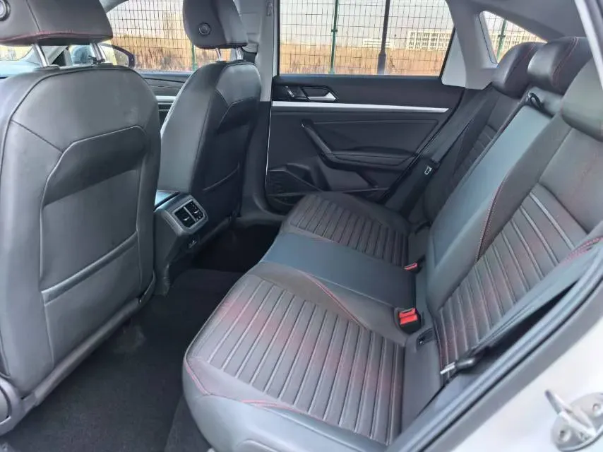 2023 Volkswagen Lavida 1.4T 150HP L4 7DCT,autocango,china used car exporter,china ev exporter,chinese used car exporter,chinese used ev exporter