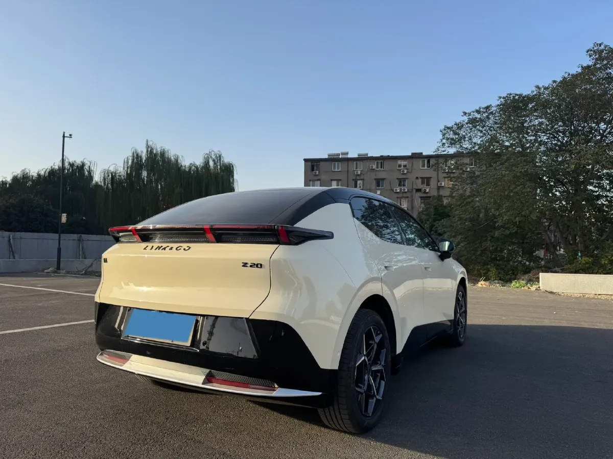 2025 LYNK&CO Z20 BEV 61.47KWH,autocango,china used car exporter,china ev exporter,chinese used car exporter,chinese used ev exporter