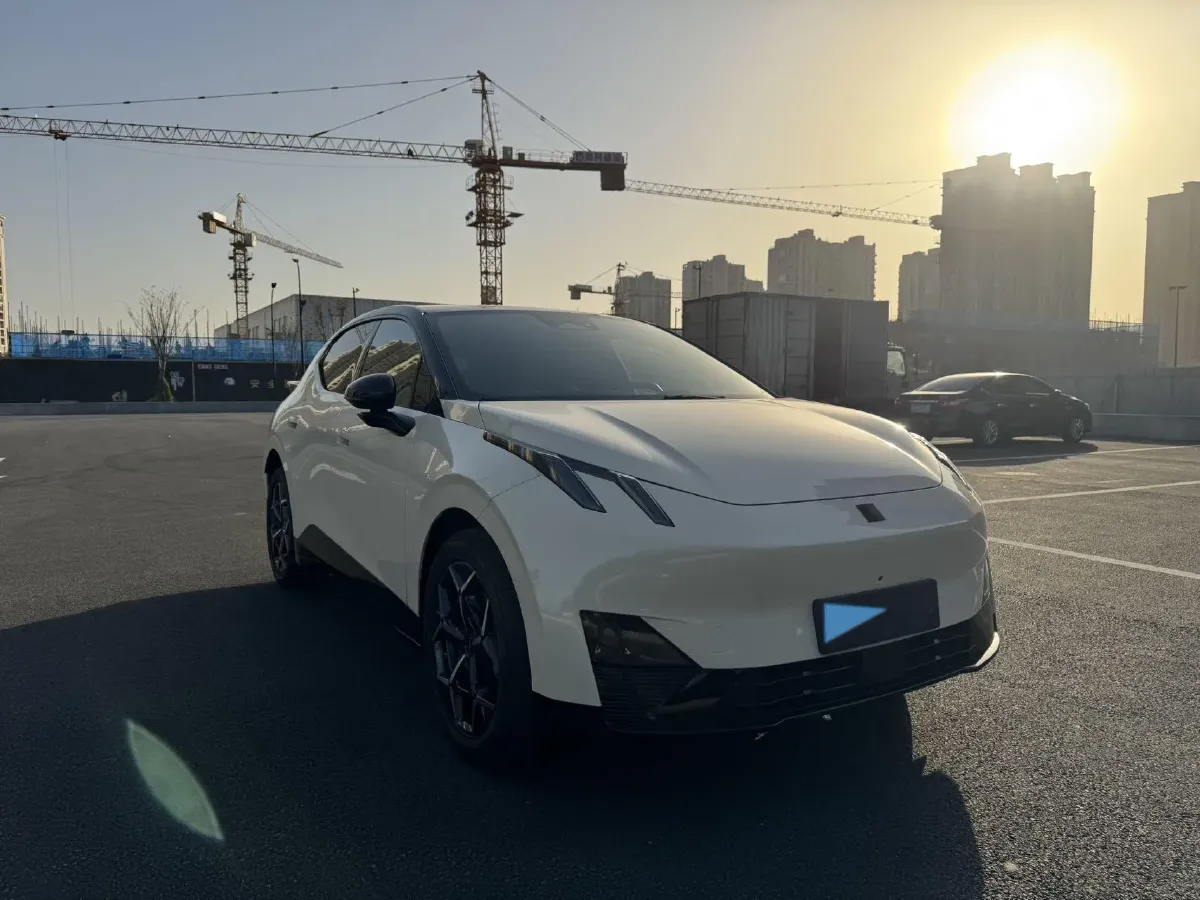 2025 LYNK&CO Z20 BEV 61.47KWH,autocango,china used car exporter,china ev exporter,chinese used car exporter,chinese used ev exporter
