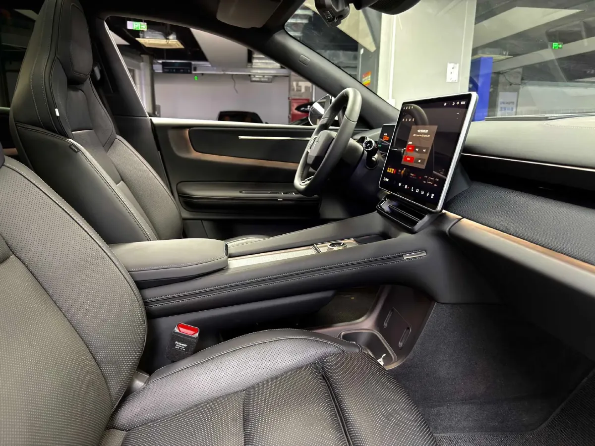 2024 Polestar 4 BEV 86KWH,autocango,china used car exporter,china ev exporter,chinese used car exporter,chinese used ev exporter