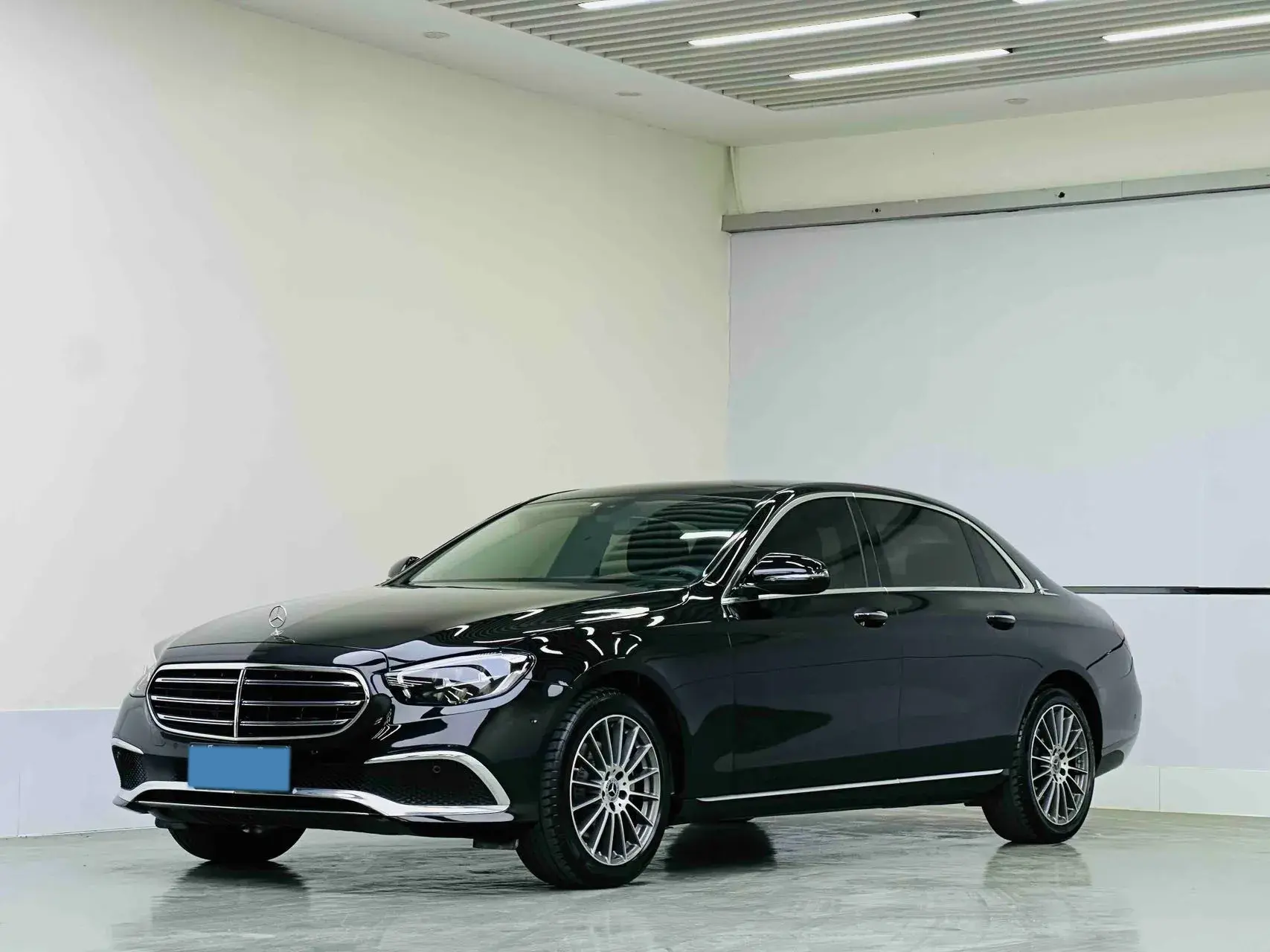 2021 MERCEDES-BENZ E view 1