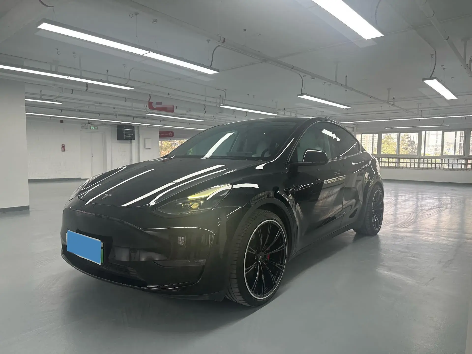 2021 TESLA MODEL view 1