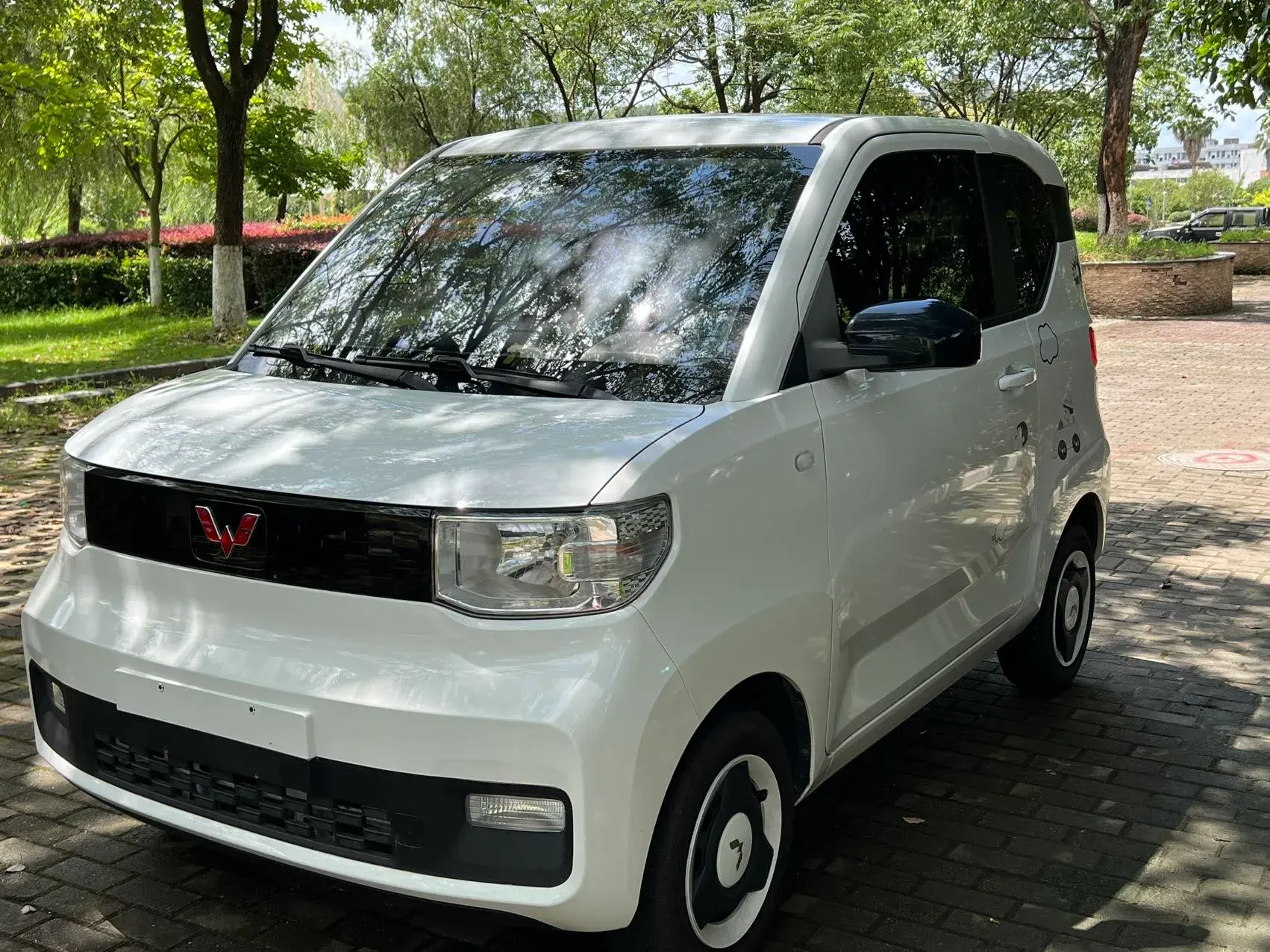 2020 WULING HONGGUANG view 1