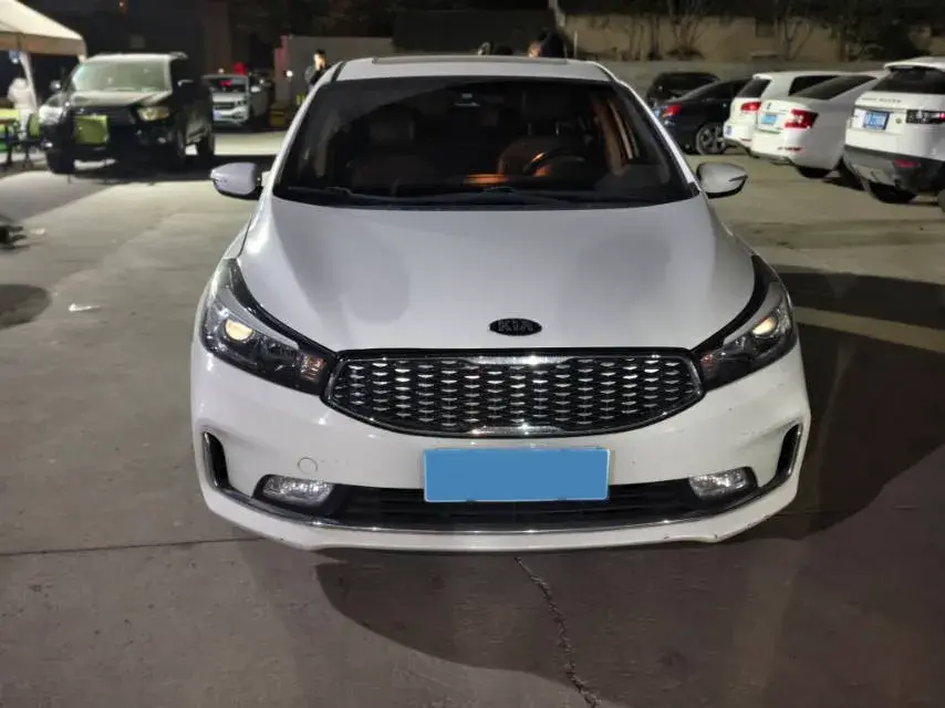 2017 KIA K3 thumbnail 3