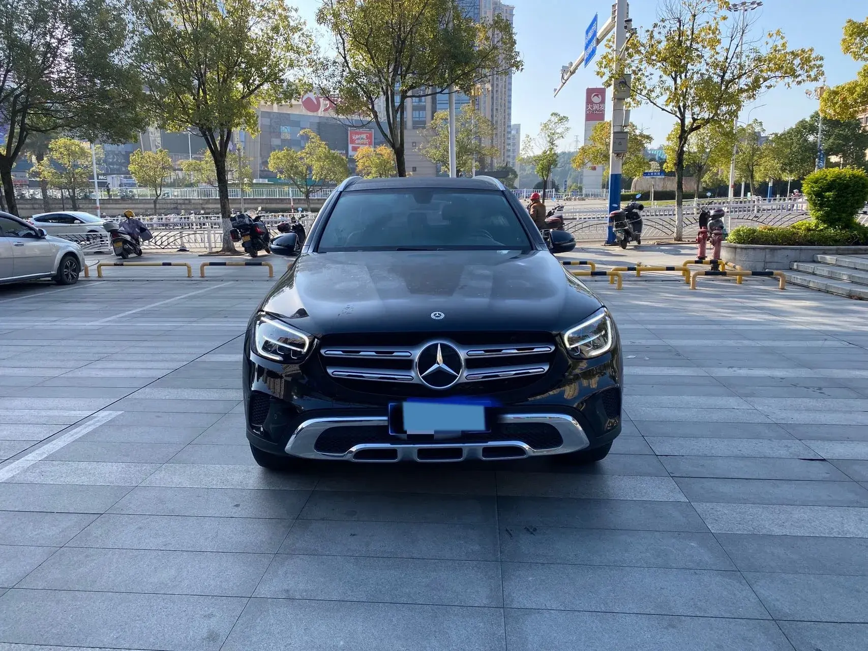 2021 MERCEDES-BENZ GLC thumbnail 2