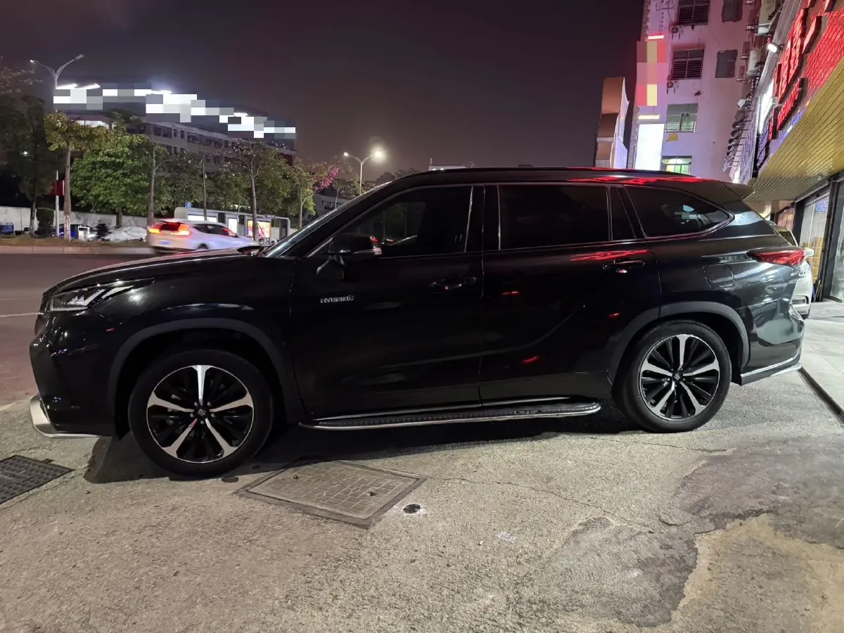 2021 Toyota Crown Kluger 2.5L 192HP L4 E-CVT Hybrid,autocango,china used car exporter,china ev exporter,chinese used car exporter,chinese used ev exporter