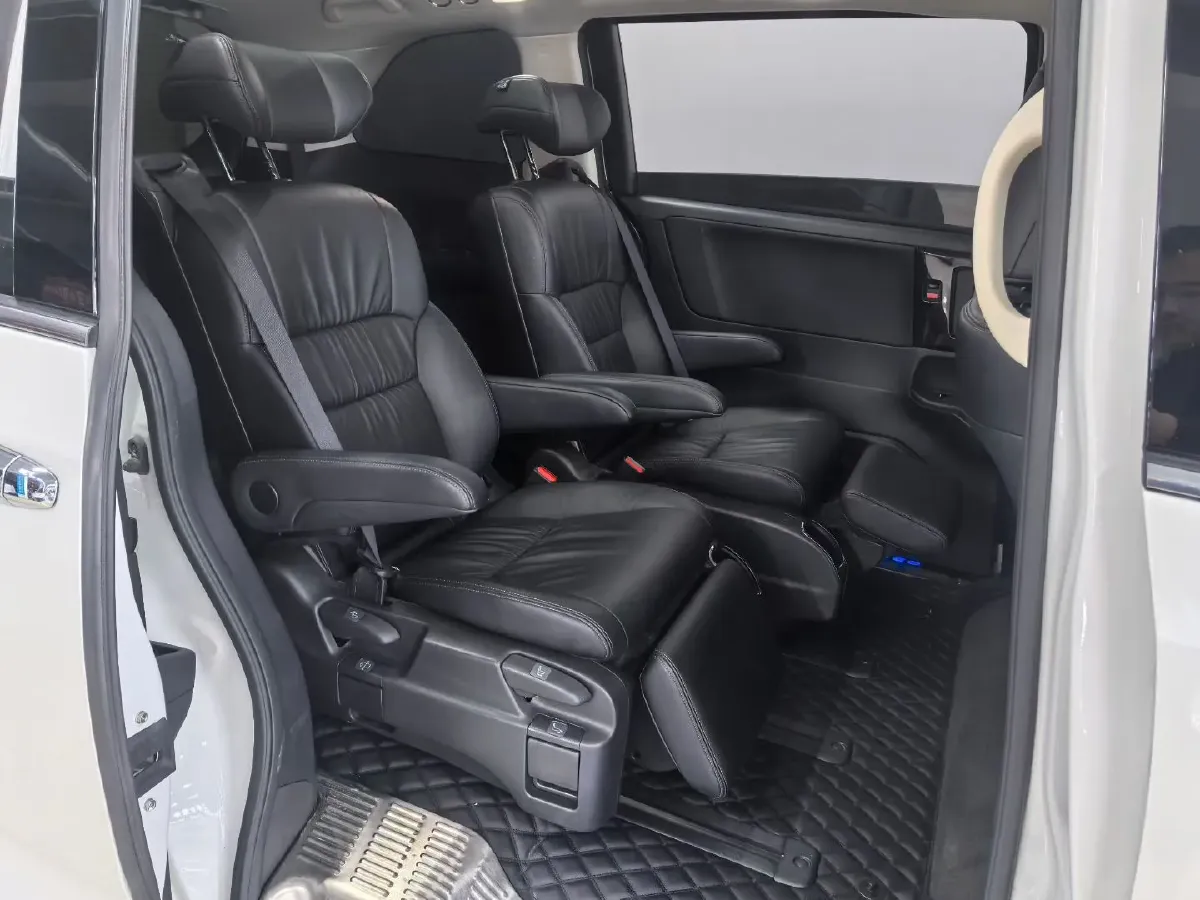 2018 Honda Odyssey 2.4L 186HP L4 CVT,autocango,china used car exporter,china ev exporter,chinese used car exporter,chinese used ev exporter