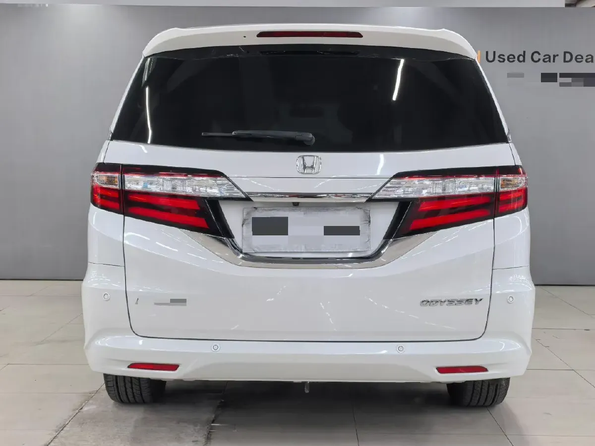 2018 Honda Odyssey 2.4L 186HP L4 CVT,autocango,china used car exporter,china ev exporter,chinese used car exporter,chinese used ev exporter