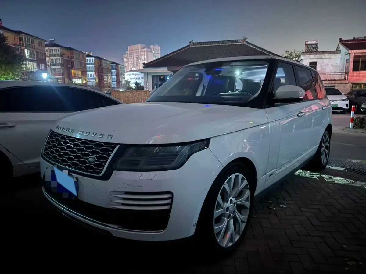 2018 Land Rover Range Rover 3.0T 381HP V6 8AT