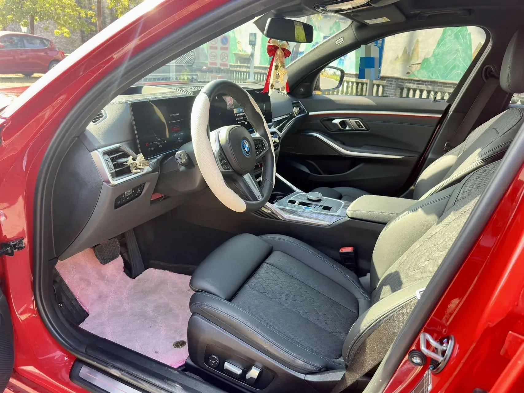 2023 BMW I3 thumbnail 4