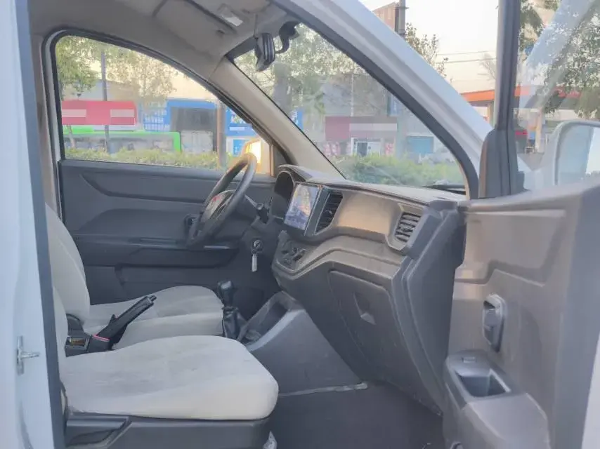 2021 WULING HONGGUANG thumbnail 3