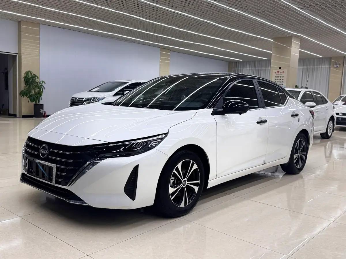 2023 Nissan Sylphy 1.6L 135HP L4 CVT